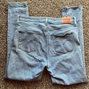 Levi’s 721’s high rise skinny jeans size 32